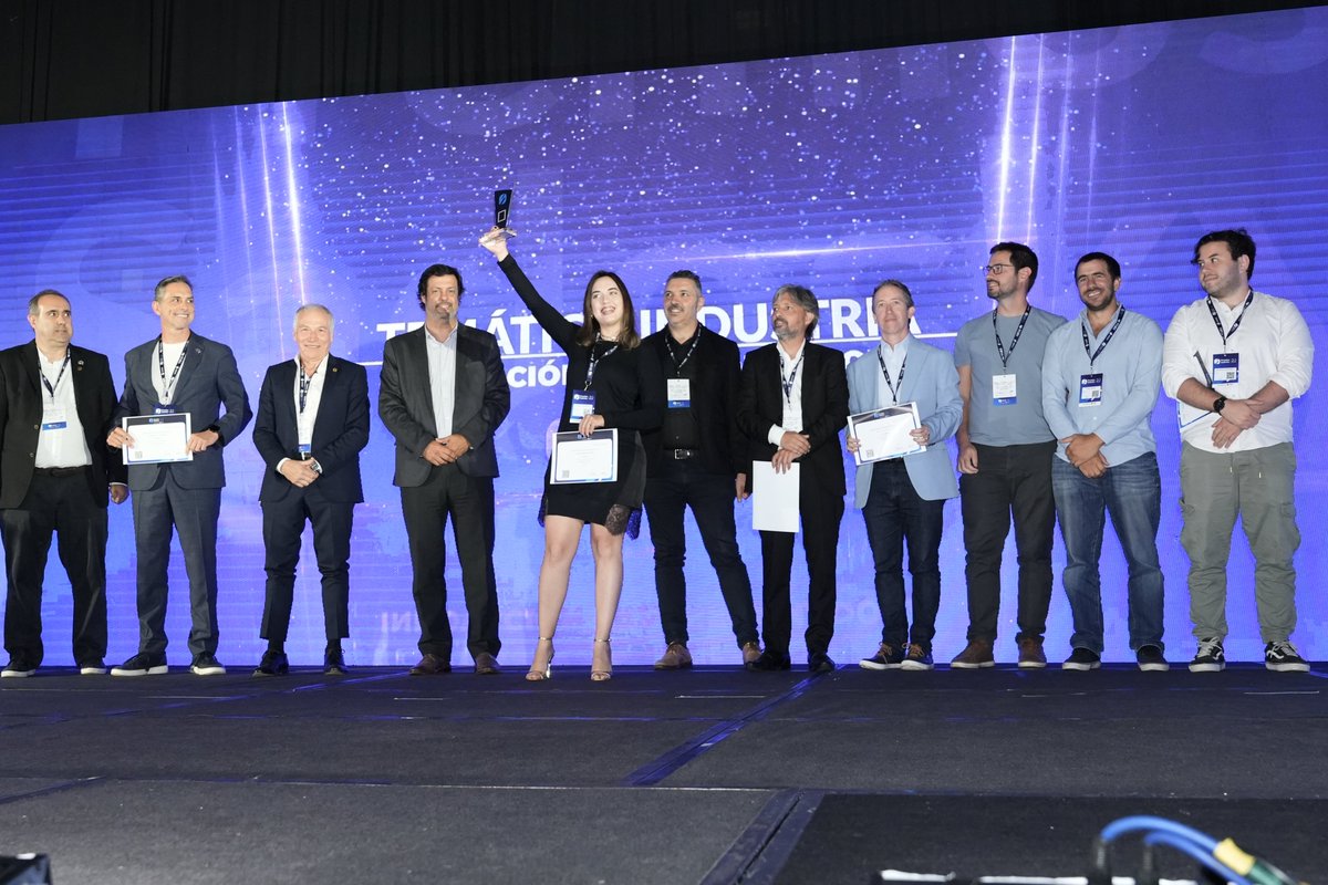 CessiArgenTIna's tweet photo. ✨ ¡Así vivimos los Premios Sadosky 2024! ✨

🏆 Anoche vivimos una celebración inolvidable para nuestra comunidad tecnológica y para toda la Industria del Software, donde reconocimos el talento, la excelencia y la pasión de quienes integran el sector. https://t.co/dPa60pc6bF