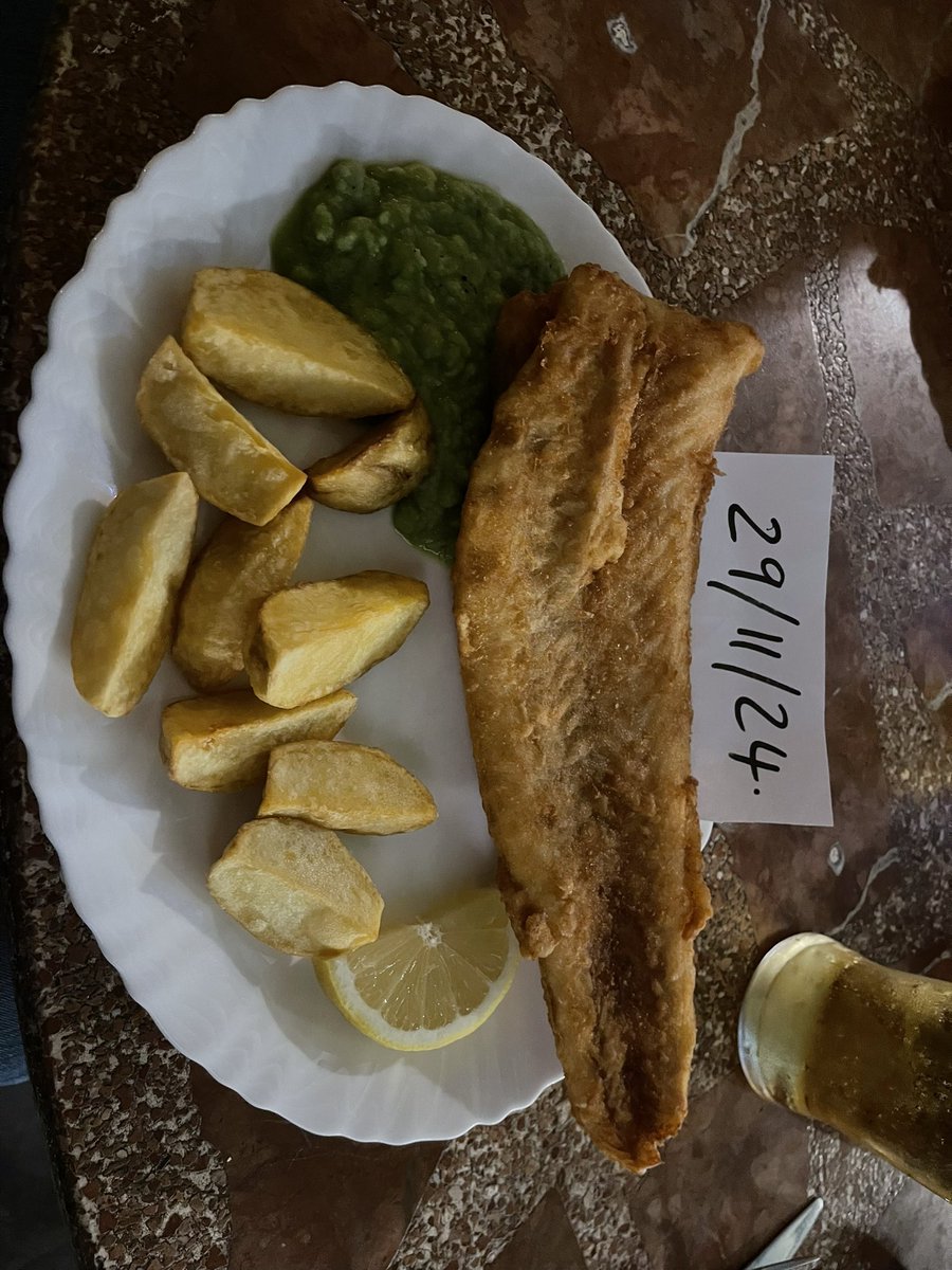chalky2k20's tweet photo. #FREECHIPPYFRIDAY https://t.co/IB7cAC0lD4