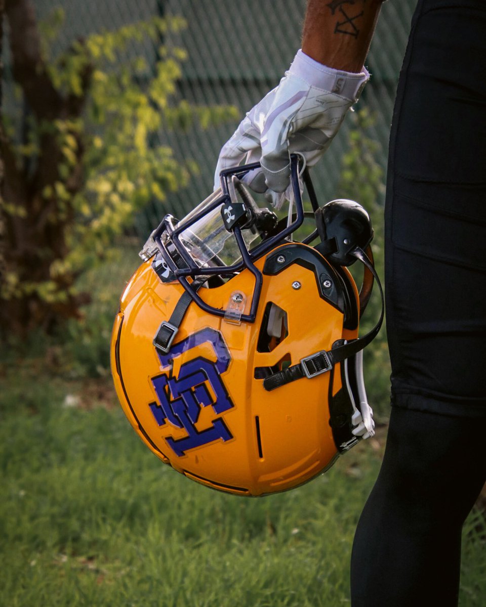 Fitted for the playoffs 🟡⚫️⚫️

#HOOYAH #PACKSHELTON