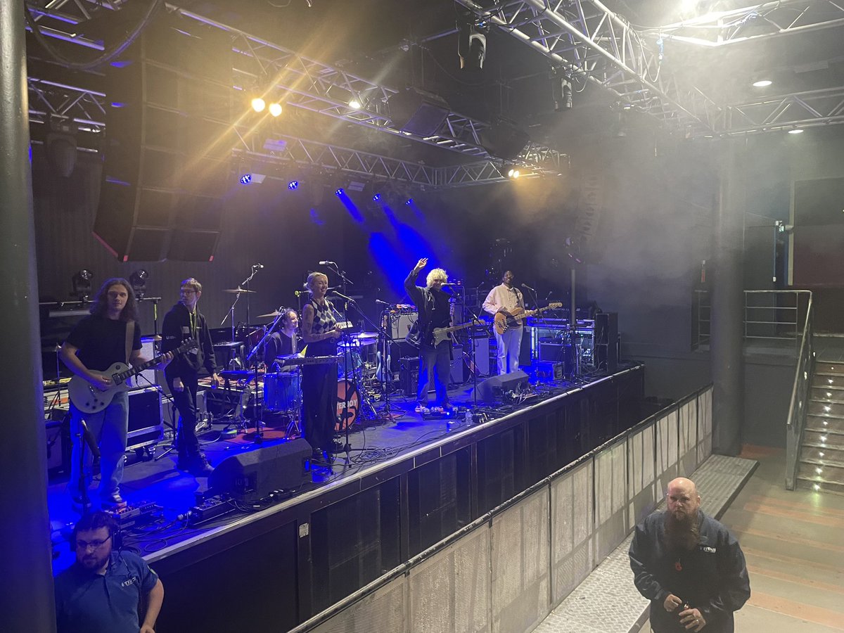 What a lovely bunch <a href="/aboutfacesband/">about-faces</a> are. They missed their soundcheck <a href="/LeedsUniUnion/">Leeds University Union</a> to do a live with us. And had 40 seconds to prepare.