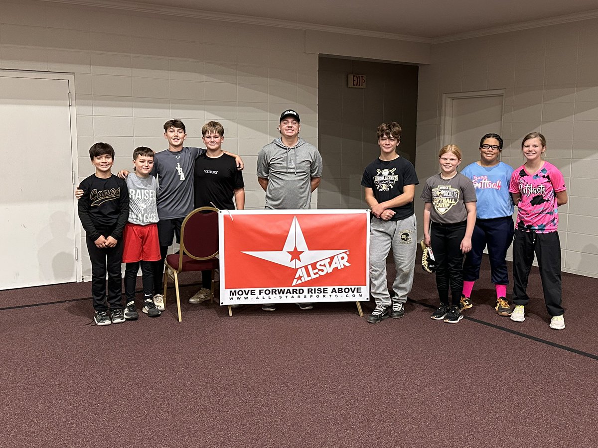 Neyland_Hulsey's tweet image. Catching Camp was a success! I want to Thank @ALLSTARSPORTS @BETTERxBASEBALL  Luke Price, Georgia Vinyl and Thread for helping out with things. #MFRA