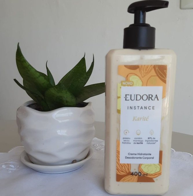 Eudora Creme Hidratante Desodorante Corporal Instance Karité 400ml