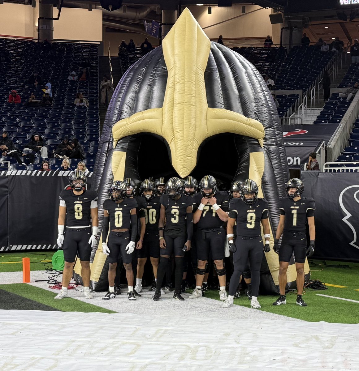 We are about to kick off the final game of the evening at NRG stadium with Jordan taking on Summer Creek in the 3rd Round of the UIL playoffs!