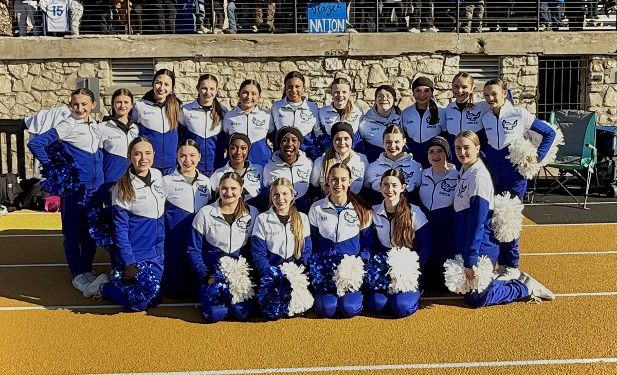 It sure was fun cheering the <a href="/GETrailblazerFB/">Gardner Edgerton Football</a>  boys to a second 6A state championship! Congrats! @ADRadelGE <a href="/GEHSBlazers/">Gardner Edgerton High School</a>