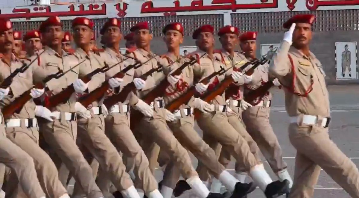 #نوفمبر_مجيد_استقلالنا_يتجدد 
إن صبرنا ليس ضعفاً أو تراجعاً بل آثرنا أن نمنح الصبر مداه ونعيد المجد التليد ل #القوات_المسلحة_الجنوبيه