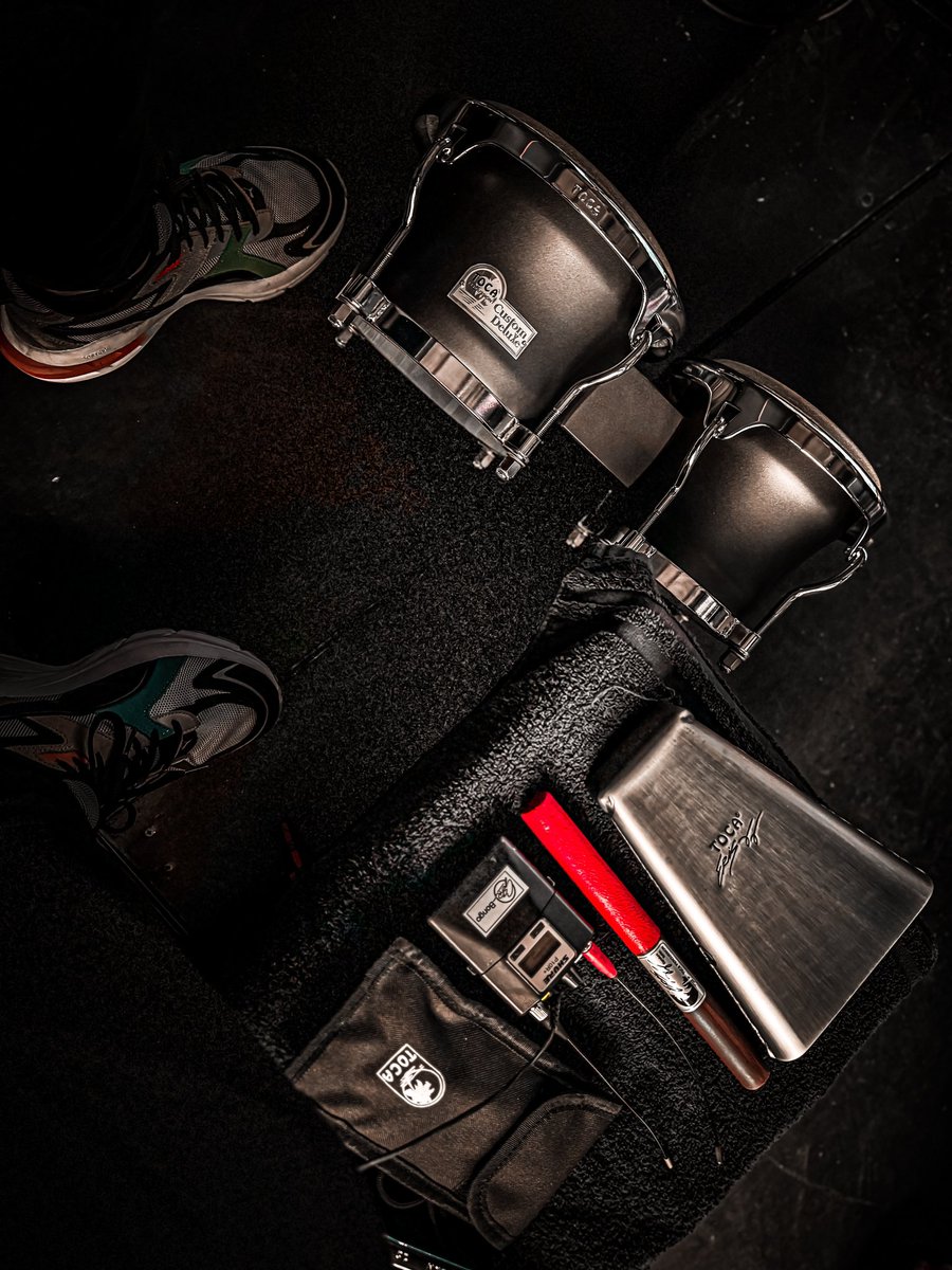 Show <a href="/gilbertoSR/">Gilberto Santa Rosa</a> en Bucaramanga, Colombia 🇨🇴 Estrenando mi bongo <a href="/tocaperc/">Toca Percussion</a> 
Modelo #CustomDeluxe -  Matte Grey 
Campana y Palo Eric Vélez Signature. 

#peteperignon #tocapercussion #somosfamilia #justplay #gilbertosantarosa #salsa #percussion