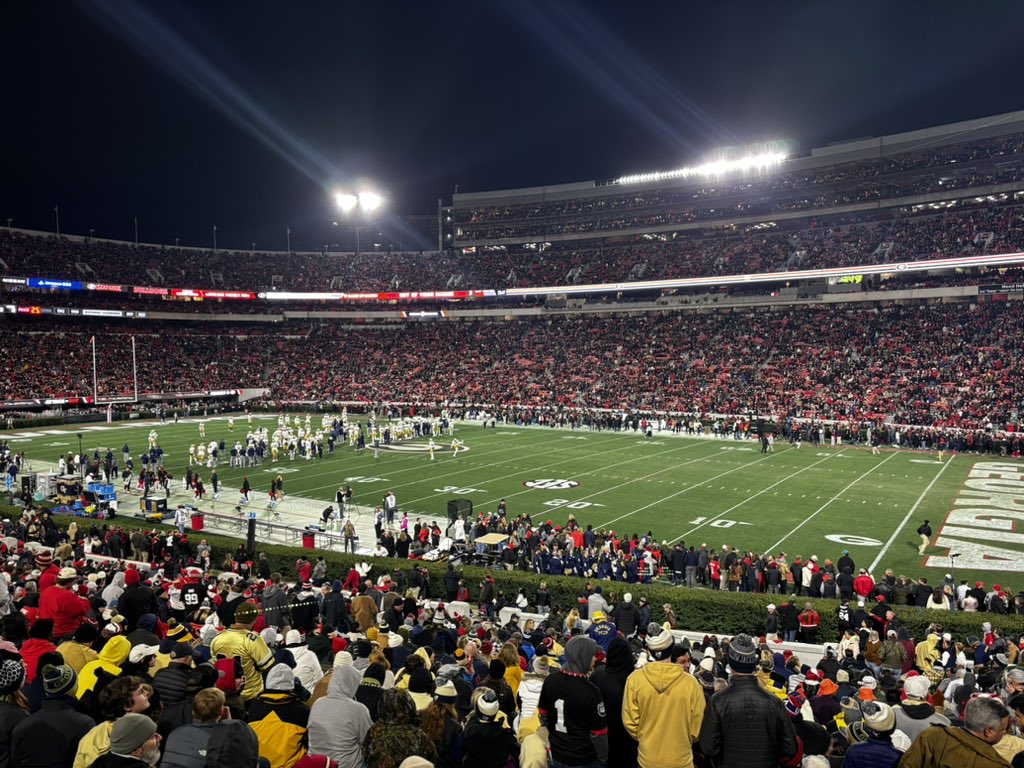 Greg Bluestein tweet media