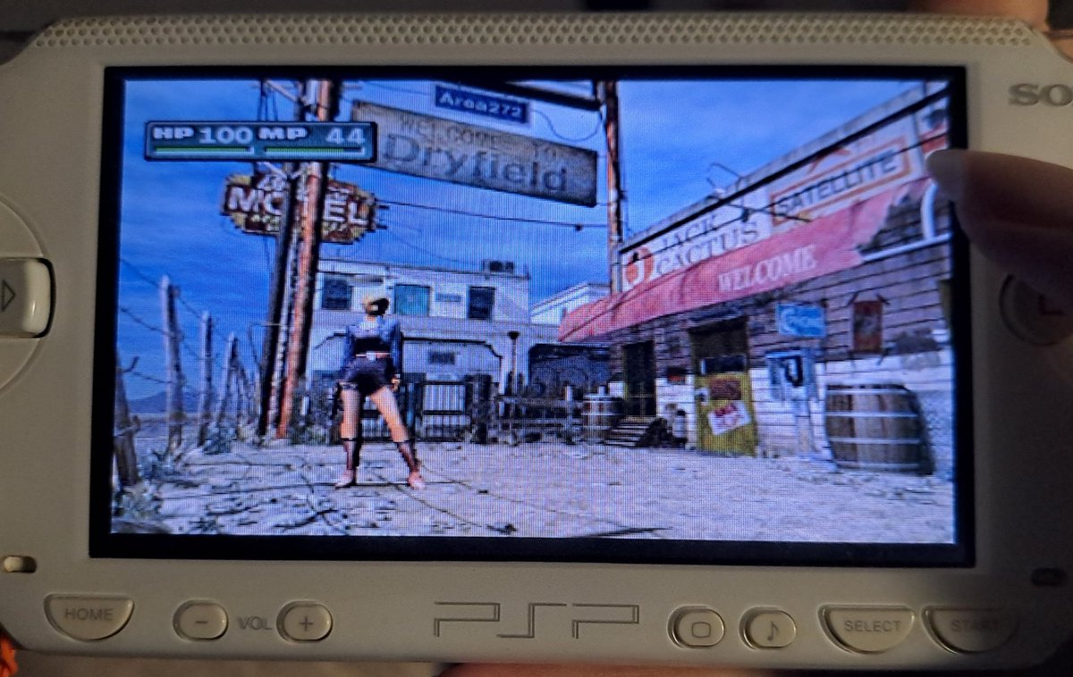 JillJVF96's tweet image. I've returned to Dryfield,my favorite part in #ParasiteEve2♡
I'll never miss the chance to bother you about my love toward this #SurvivalHorror game*-*
💥#ReviveParasiteEve

Ps. You're still able to purchase PE2 on PS3store(also European one)
#RetroGames #AyaBrea #パラサイトイヴ