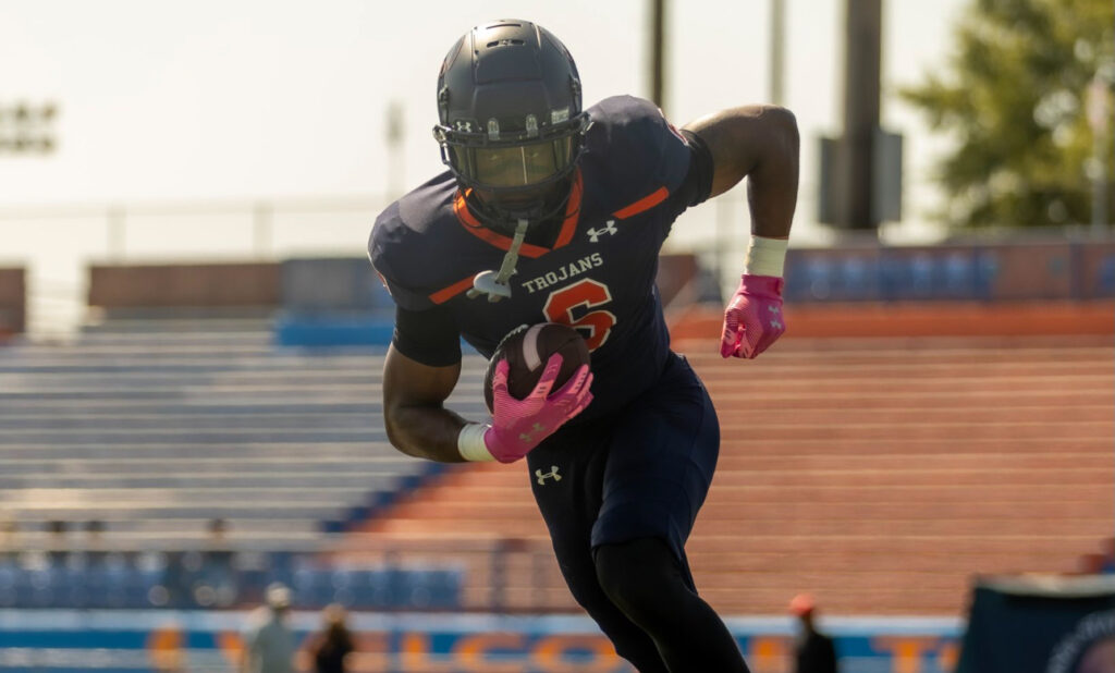 Last Chance: 2025 NFL Draft Prospect Interview: Alex White, DB, Virginia State University nfldraftdiamonds.com/2024/11/alex-w… NFL Draft Prospect Interview: Alex White, DB, Virginia State University @Quezwhite6 #NFLDraft nfldraftdiamonds.com/2024/11/alex-w…