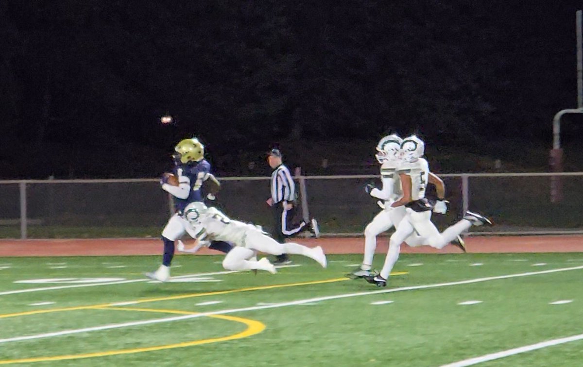 End 1st Q 7-0 <a href="/McD_Football_/">McD Football</a> leads <a href="/PR_RamsFootball/">Pine-Richland Football</a> <a href="/PaFootballNews/">Pennsylvania Football News</a>