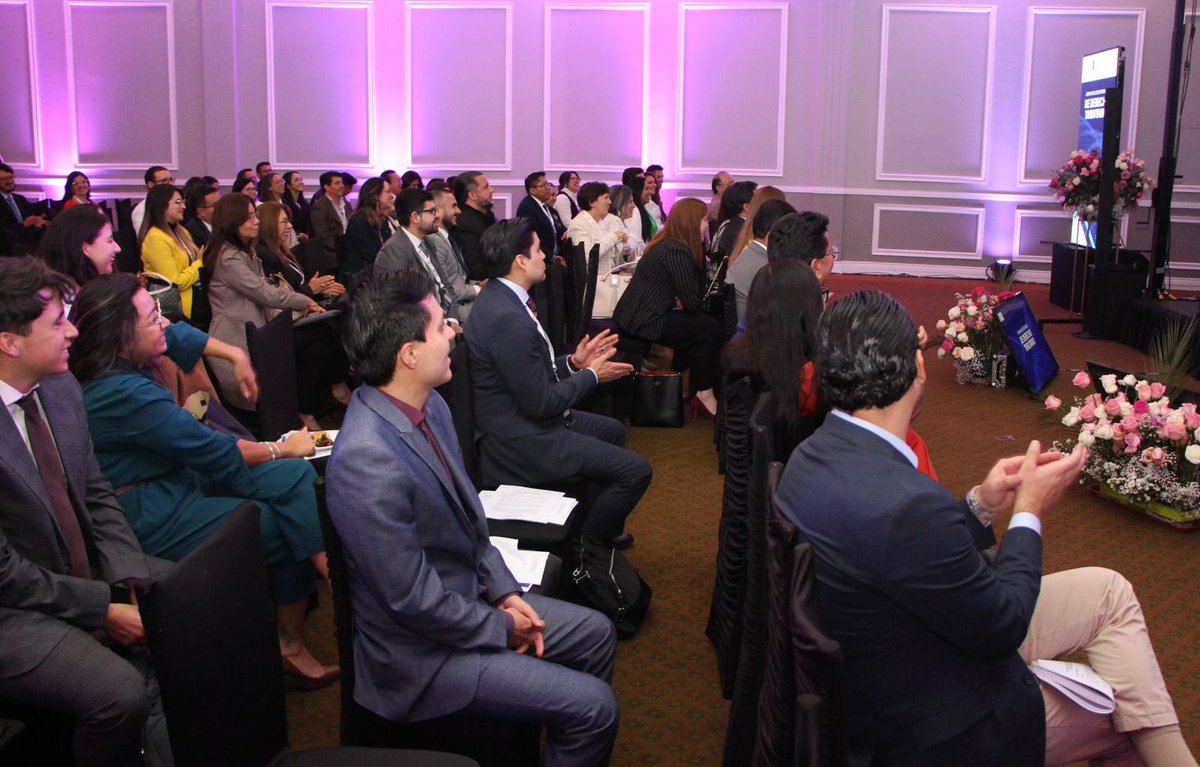 El Dr. Suing se refirió a la justicia tributaria y aseguró que debe procurar la concreción de principios fundamentales como la equidad y la proporcionalidad en la carga impositiva, asegurando que cada ciudadano contribuya conforme a su capacidad económica.