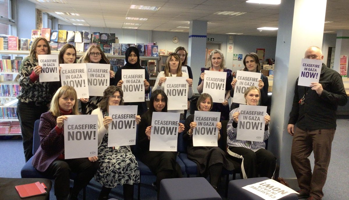 Hillhead High School took part in the day of action for a #CeasefireNow #EIS