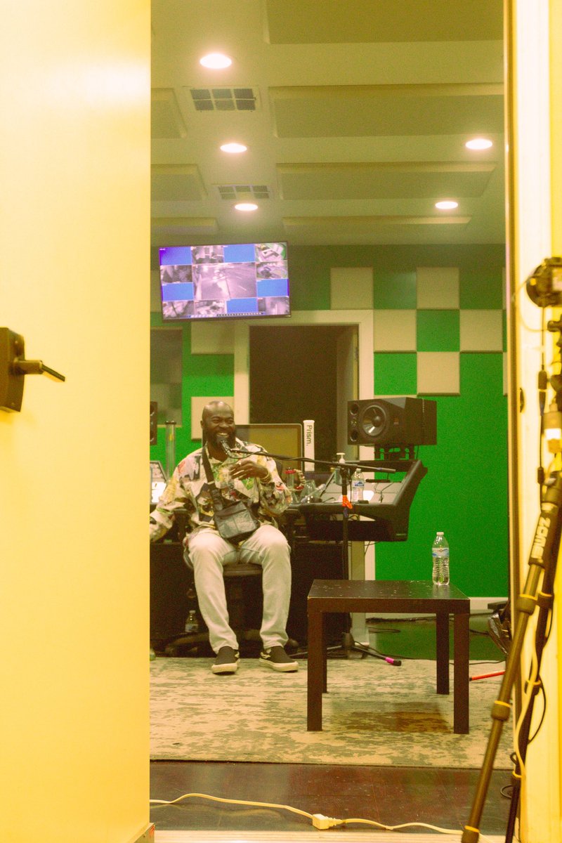 Nappy2000™ (@nappy2k) on Twitter photo 