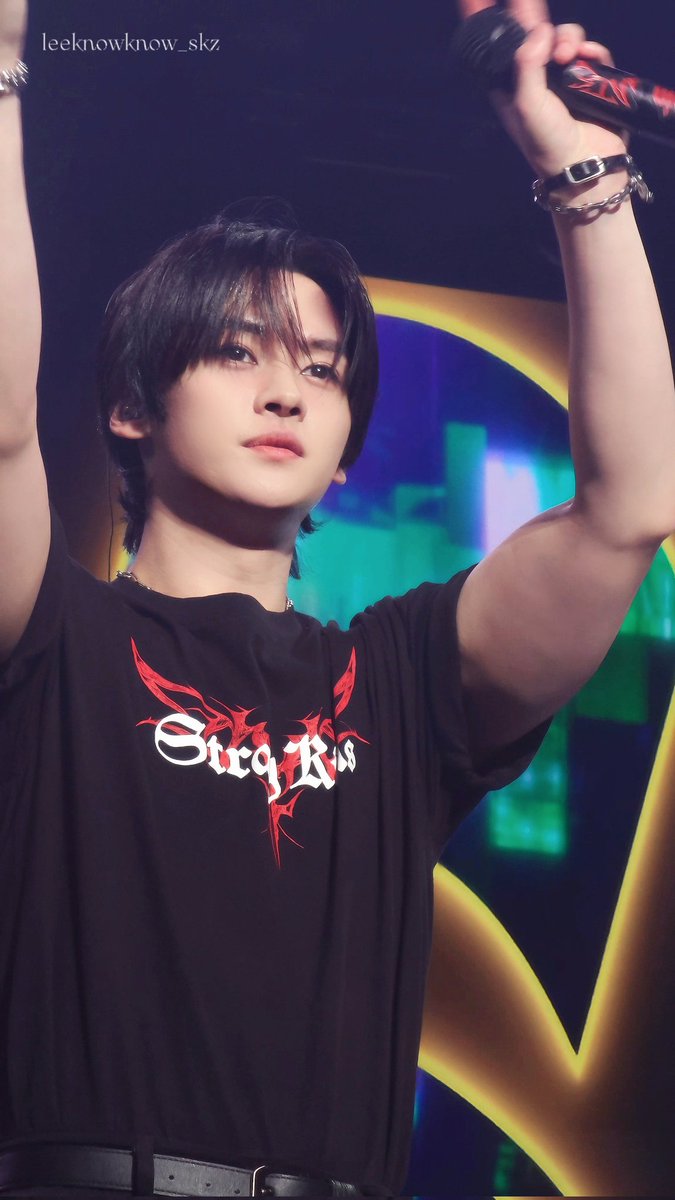 Leeknowknow_skz's tweet photo. ꪔ̤̥ （~₍`ỏˊ₎~） ꪔ̤̮ 
🐰2024.11.29 dominATE MACAU

#dominATE_MACAU
#리노 #LeeKnow #リノ 
#StrayKids #스트레이키즈 https://t.co/LNvuO4wnQI