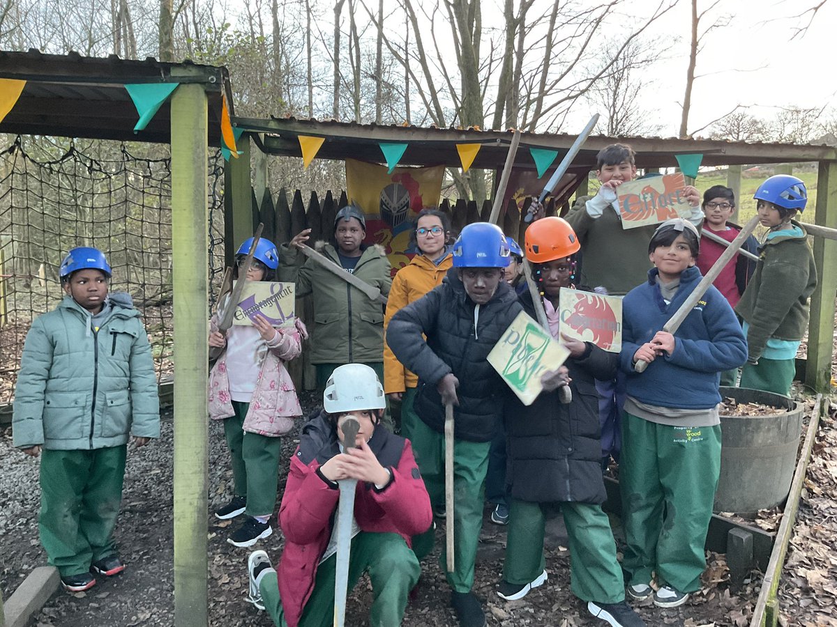 RushbrookY6's tweet photo. Spring group are having a great time at @RealRobinwood https://t.co/3XuQPCXvK1
