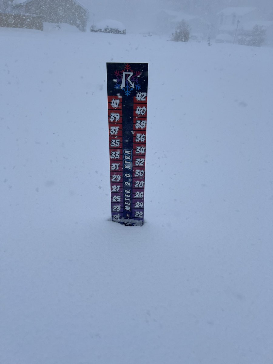 sara_farley's tweet photo. @ryanhallyall North East, PA around 3pm. https://t.co/pNhSmRZ9Xr