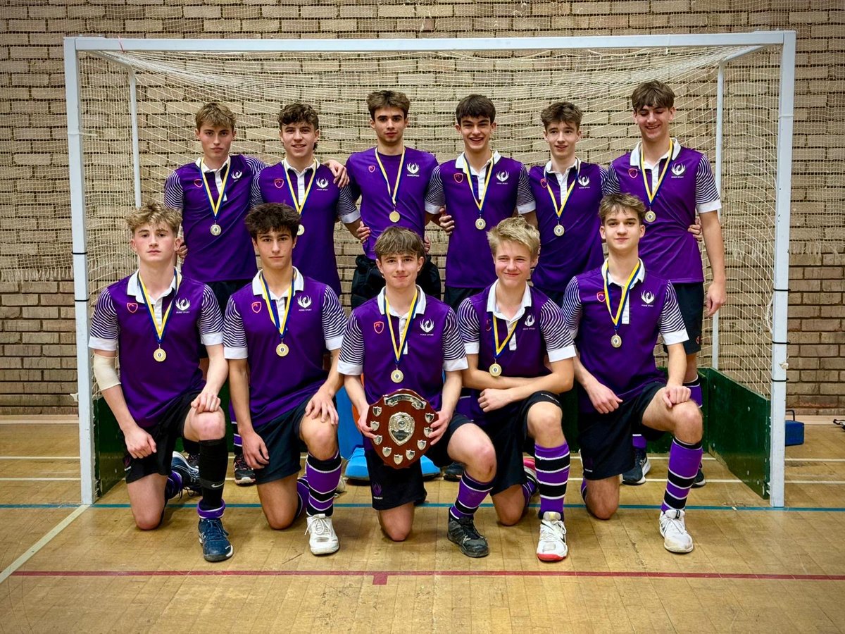 An excellent performance by our U18 Boys’ indoor squad today at the Regional Finals Tournament. The group won all six of their matches to win the tournament and qualify for the Nationals Finals, which takes place on 5th December. 

Congratulations to everyone involved 🥇