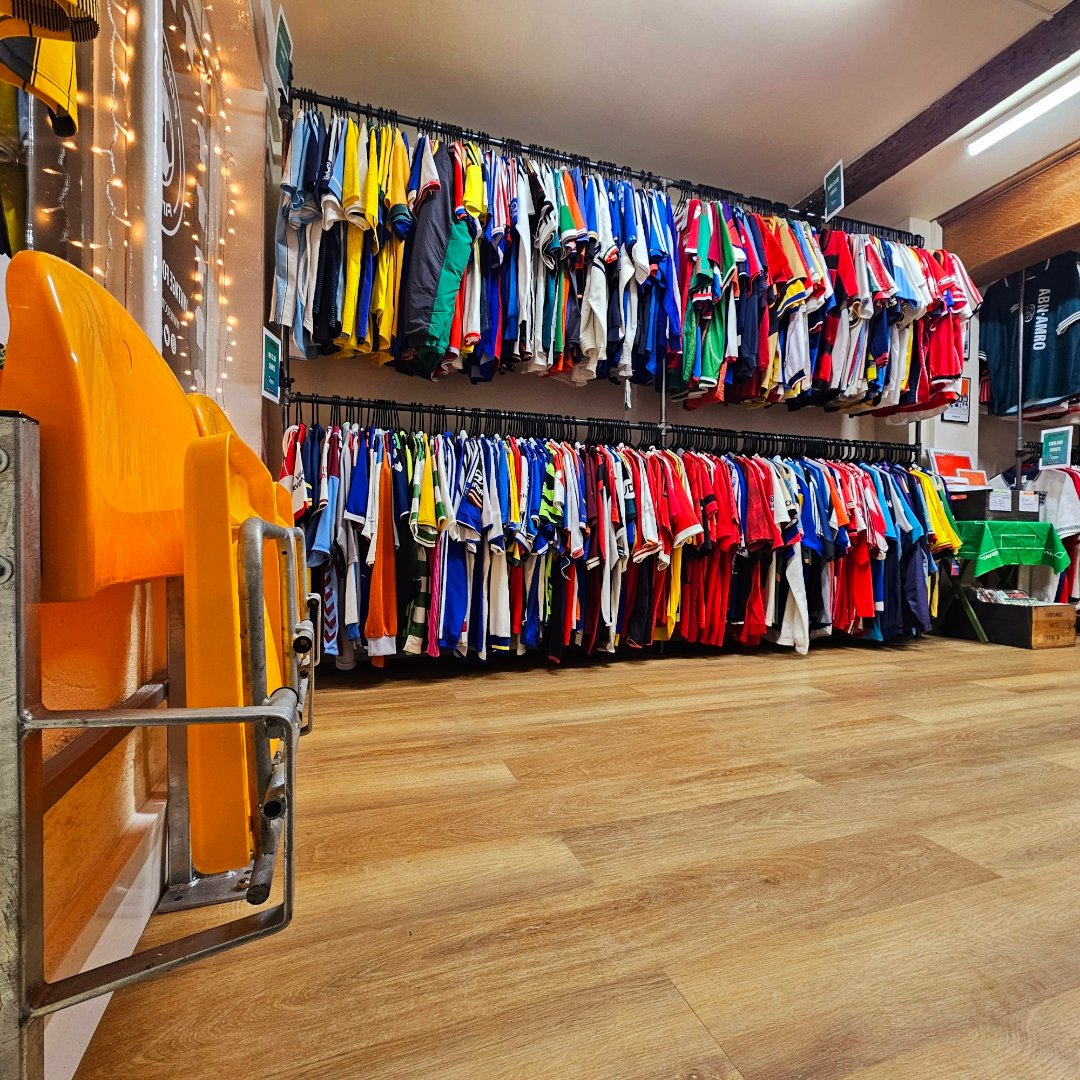 footballfinery's tweet image. All ready for tomorrow 👀

📍 28 Magdalene Street,  Cambridge,  CB3 0AF 

See you soon 🫶

#Cambridge #vintagefootballshop #kitcommunity #footballlovers