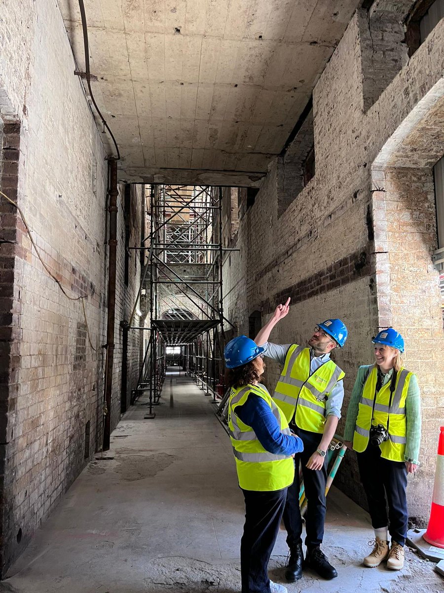 Meanwhile, our Glasgow School of Art remains a ruin...