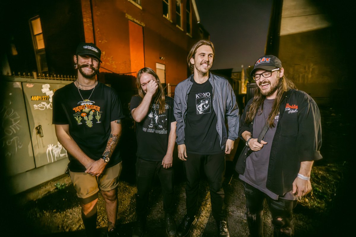 Back like we neva left, just in time for riffmas with <a href="/LayLownky/">LayLow</a>