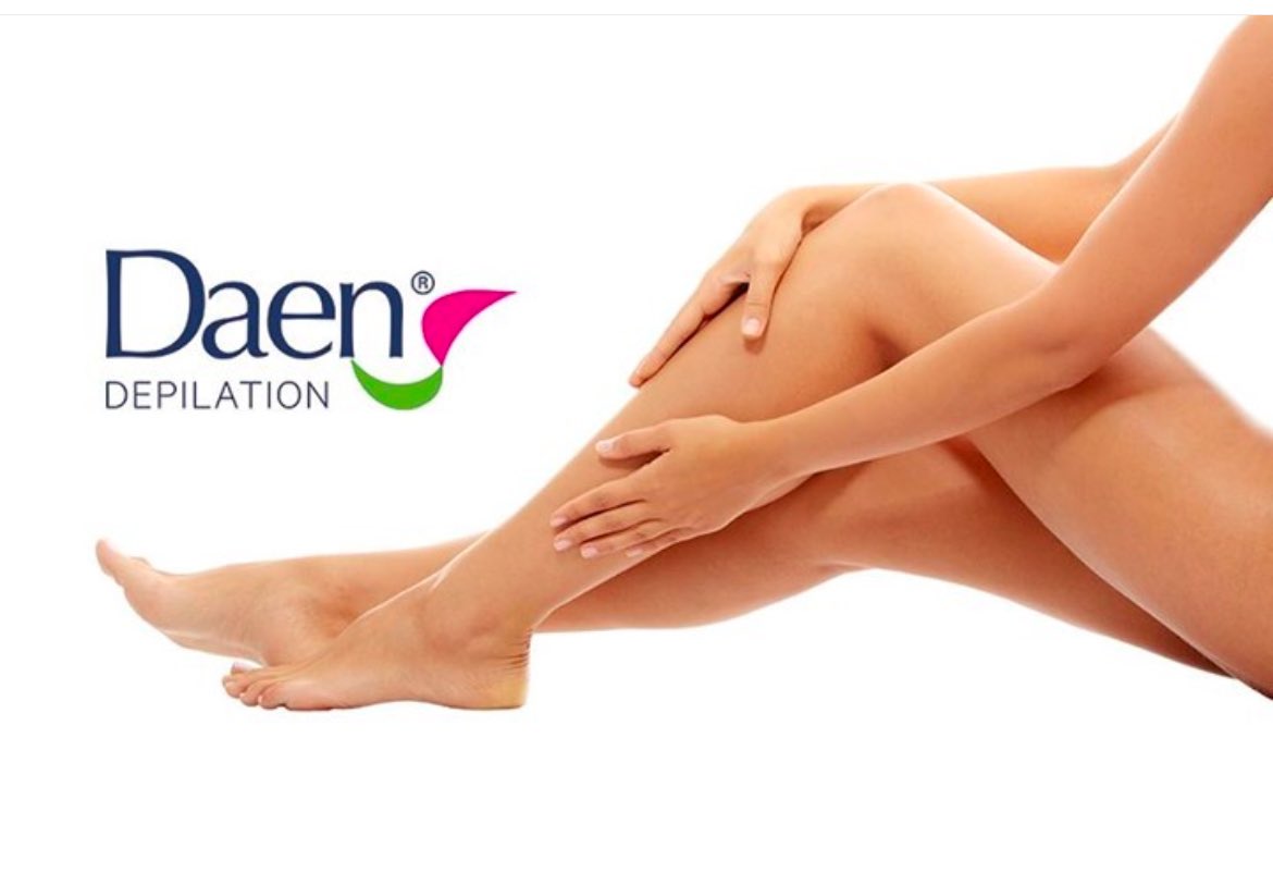 #Trucos #depilación: #Exfolia tu piel antes de #depilarte (preferiblemente al menos 24 horas antes) para eliminar las células muertas, sacar el vello enterrado a la superficie y asegurarte que tu #depilación dura aún más #tiempo perfecta 😍😍