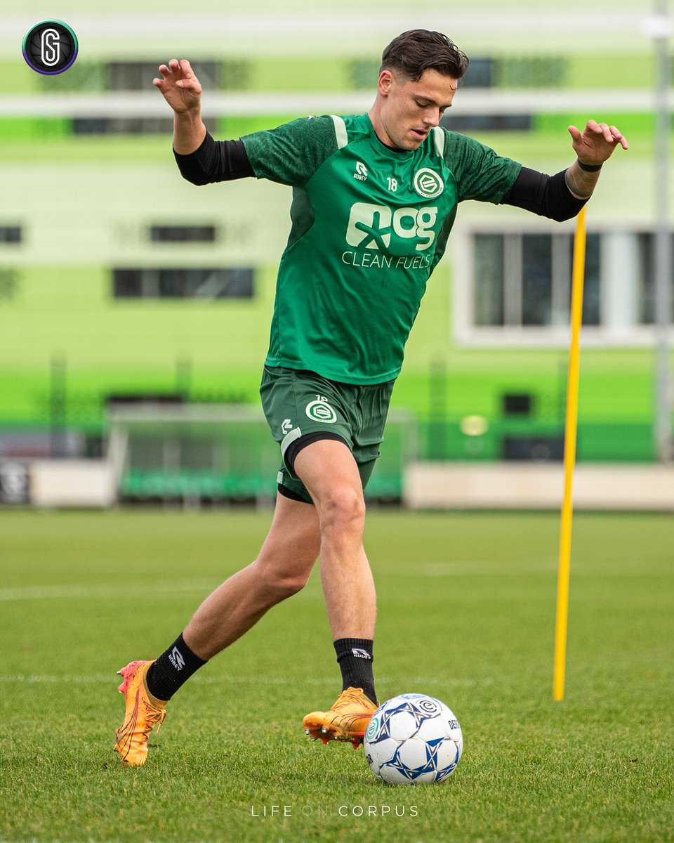 FCGShots tweet media