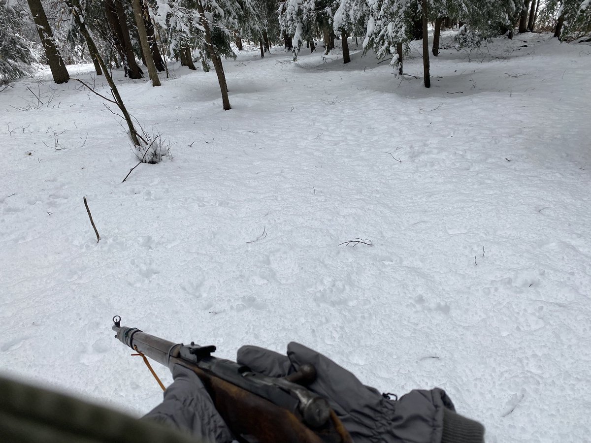 gravestoned6's tweet image. Exploring Sakhal IRL❄️🥹

I also managed to make a Green Shemag almost identical to the DayZ one. 
 
Love my @DayZ bag, fits right in at home. 

#DayZ #MyDayZ #Frostline