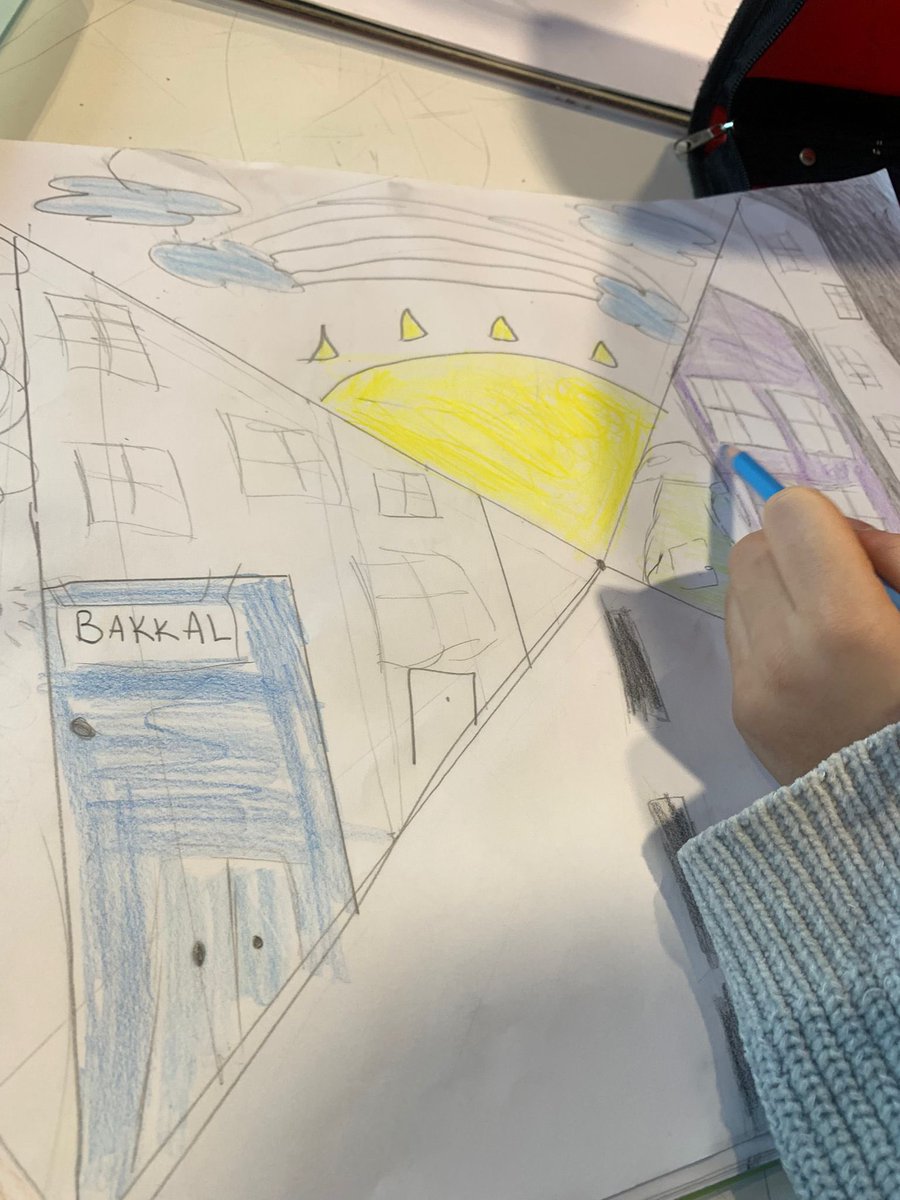 Bahçeşehir Koleji Ömerli Kampüsü ilkokulu 4.Sınıf Öğrencilerimiz (Perspektif)
“Benim Sokağım” 👏🏻👏🏻👏🏻❤️💙
<a href="/bk_alisenkaya/">BK-ASENKAYA</a> <a href="/Zeynep22828948/">Zeynep</a> <a href="/ilkay_tandogan/">İlkay Nazlı Tandoğan</a> <a href="/TrkErsen/">Ersen Türk</a> <a href="/BkOmerli/">BK Ömerli Kampüsü</a> <a href="/bahcesehir_k12/">Bahçeşehir Koleji</a>