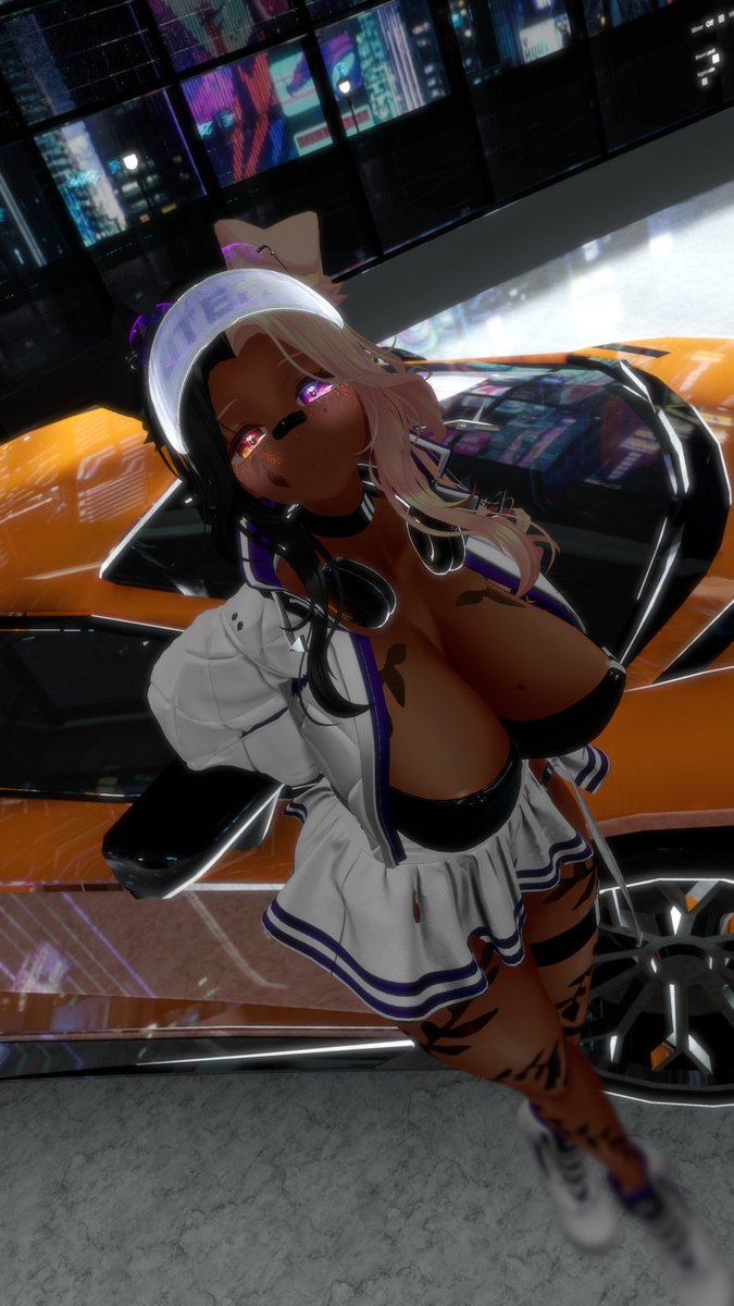 Want to take me for a test drive?~

#VRPhotography #VRChat #VRC #VR