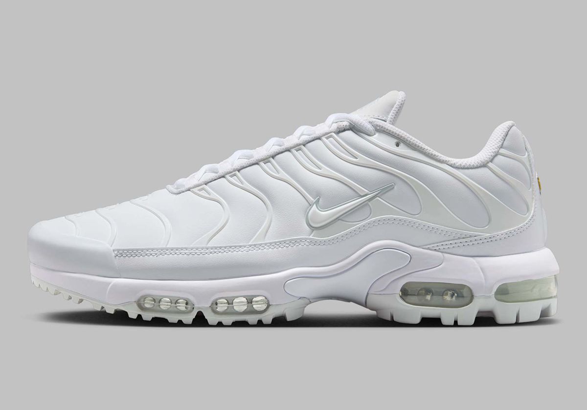 triple white nike tuned