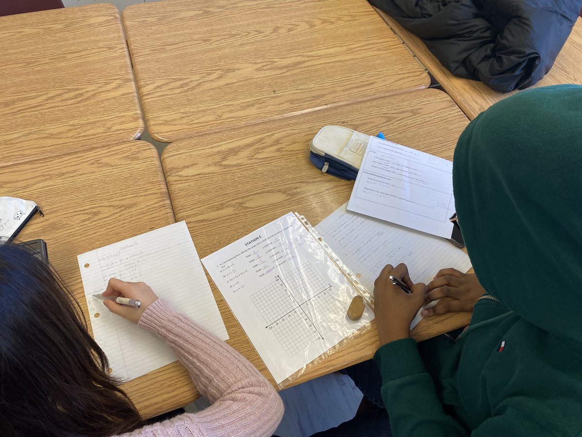 Small Group Instruction happening at <a href="/NorthviewHtsSS/">NorthviewHeightsSS</a> . While the teacher is working with students in targeted &amp; guided math instruction, other students are working on deliberate practice at math stations. <a href="/Jason_To/">Jason To is chillin’ on BlueSky (@mrjasonto.com)</a> <a href="/mervisalo/">Mervi Salo</a> <a href="/ldilworth1/">Lisa Dilworth</a> <a href="/LizBHolder/">Liz Holder</a>