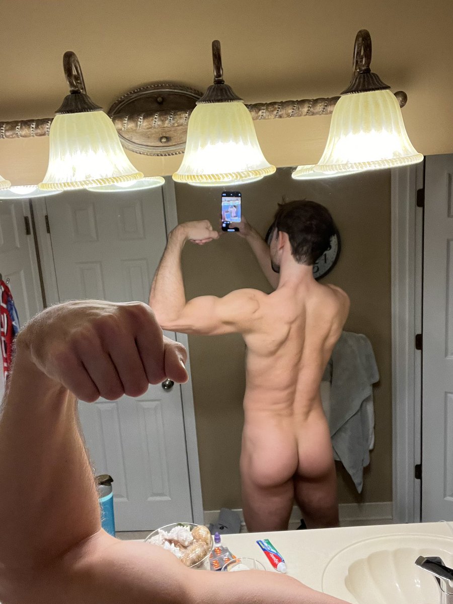 Pump pics at home 💪🏻