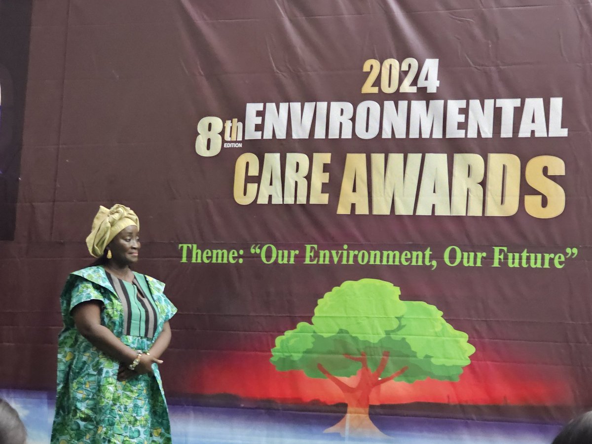 My final present on my way out of Sierra Leone- I received the award of environmental conscious leader of the year! Most grateful to shout climate africa for this nomination. <a href="/scca_official/">Shout Climate Change Africa (SCCA).</a> <a href="/IOMSierraLeone/">IOM Sierra Leone</a> <a href="/IOMROWCA/">IOM West and Central Africa 🇺🇳</a> <a href="/IOM_MECC/">IOM Climate Action</a>