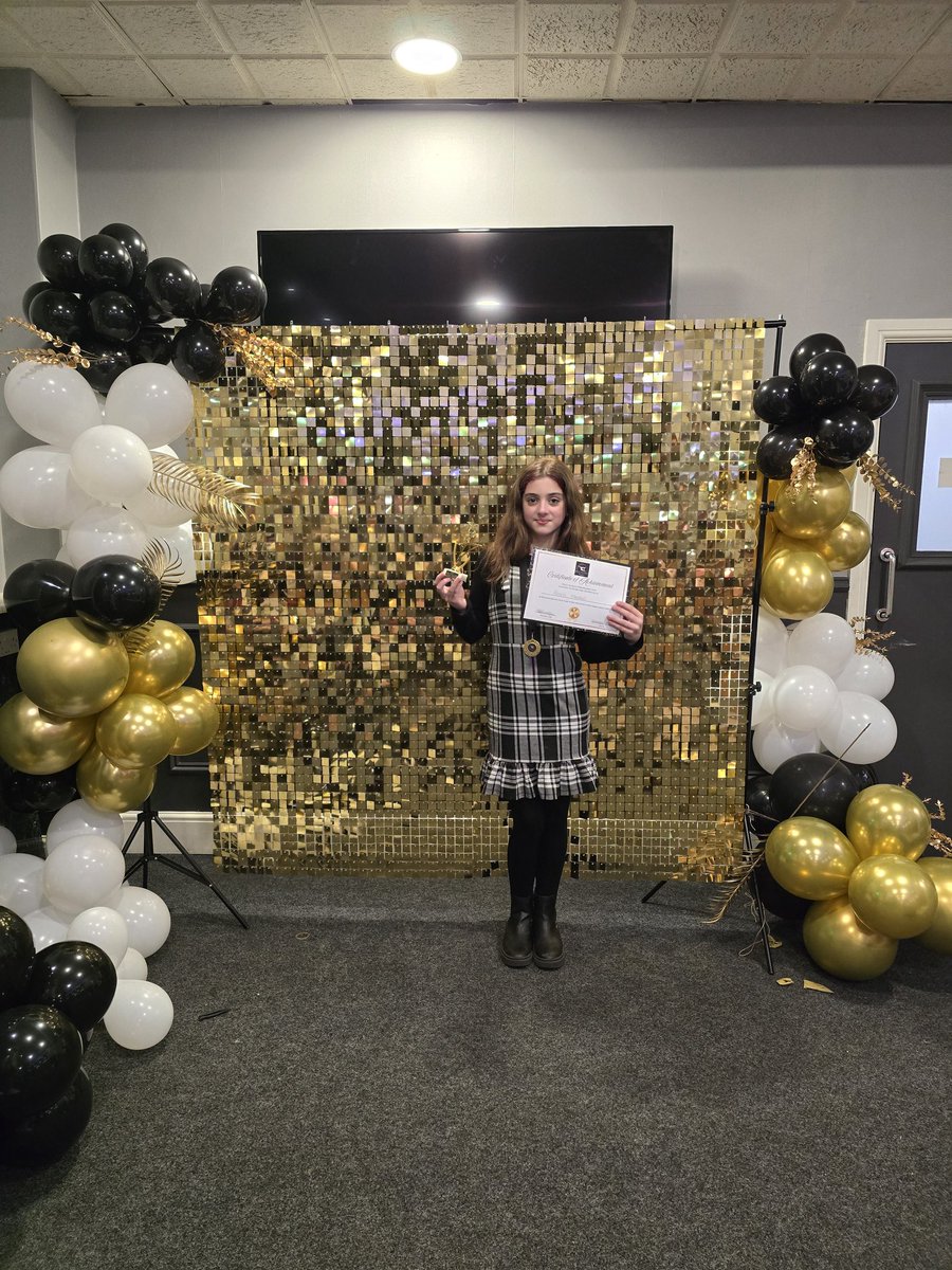 We have attended an awards night tonight for acro and aerial and A has won the award for 'most promising acro' for her acro and flexibility classes 👏🏻 <a href="/y6tolkienclass/">J.R.R. Tolkien Class</a> @DeltaNorbridge