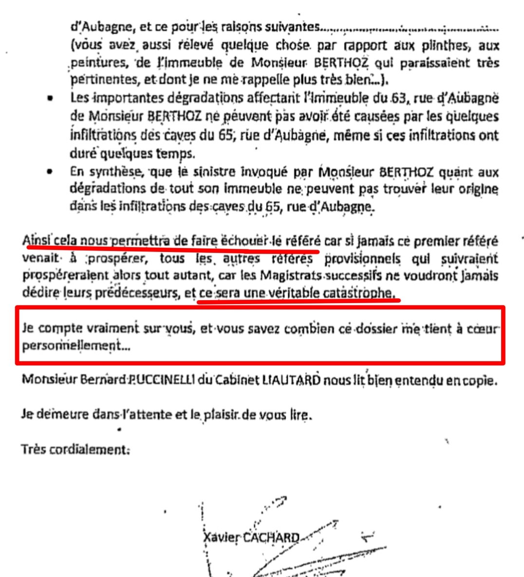 DavidLaMars's tweet photo. Procès #RuedAubagne Quand Xavier Cachard dictait à l'expert Cardi une note afin de lui permettre de retarder "de deux ou trois ans" la procédure. Pendant ce temps-là, le mur mitoyen s'enfonce...
Un grand moment d'audience à lire ce week-end dans La Marseillaise https://t.co/A4OwdfmvoY