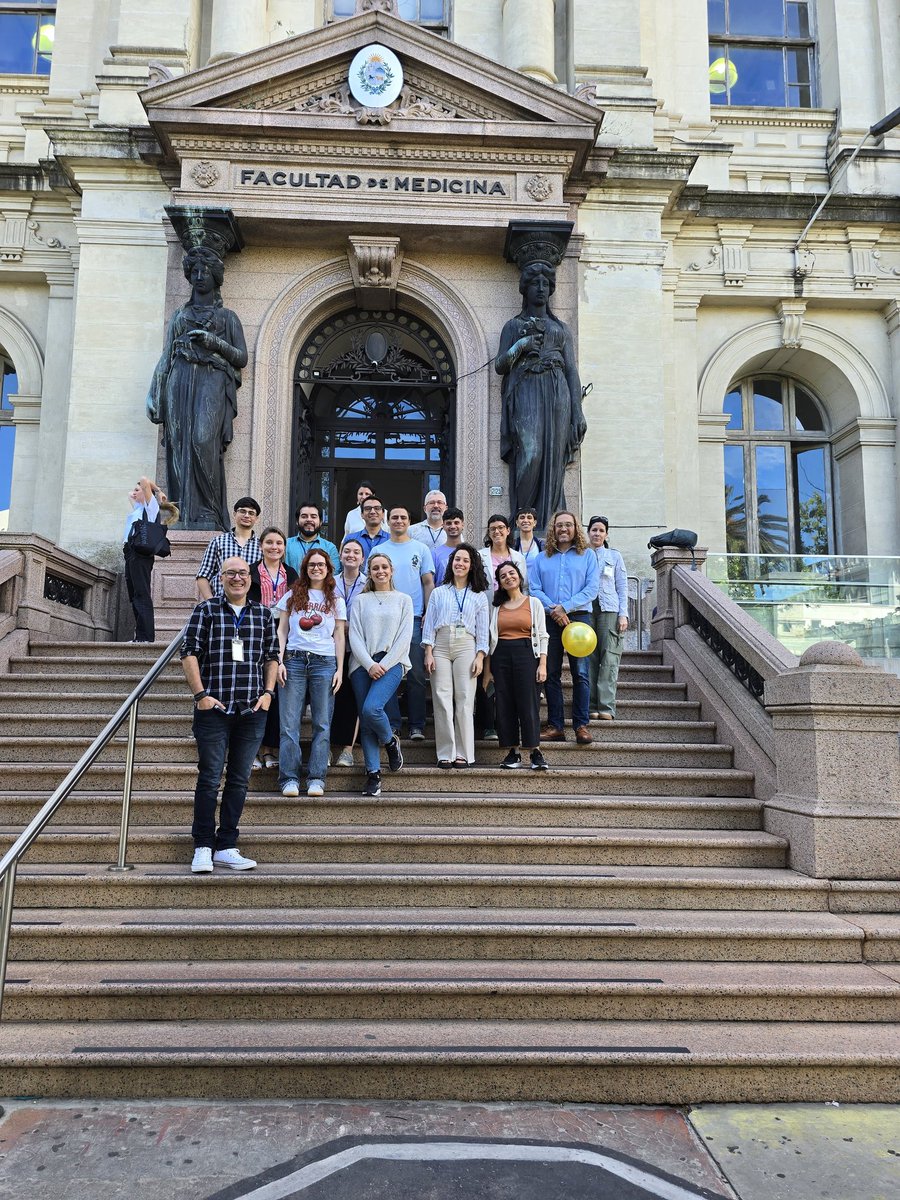 atrostchansky's tweet photo. Final del módulo teórico del curso "Transporte intracelular dirigido de moléculas bioactivas mediante el uso de nanopartículas" Excelntes expositores y excelente participación de los estudiantes. Muchas preguntas, inquietudes, comentarios, sugerencias. https://t.co/YXgyKivhca