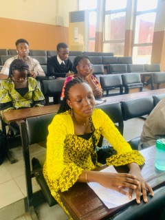 DarnleyChambers's tweet photo. Earlier today, we had our second Chambers' meeting this semester. 🥰💫

It was really awesome learning about the intricacies of brief writing. 📑

Darnley Alexander Chambers to the world!!!⚖️ https://t.co/uslLslKooZ