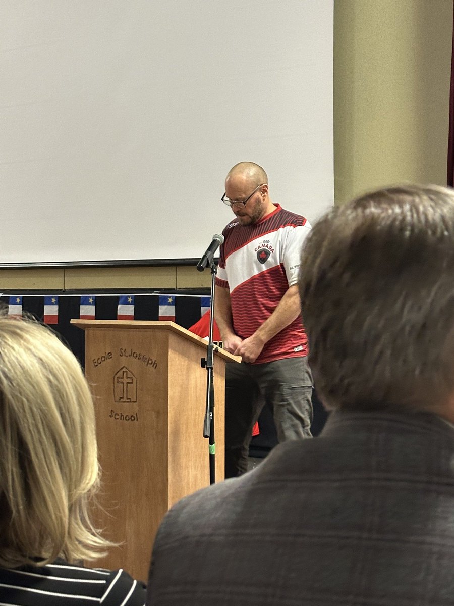 École St. Joseph School tweet media