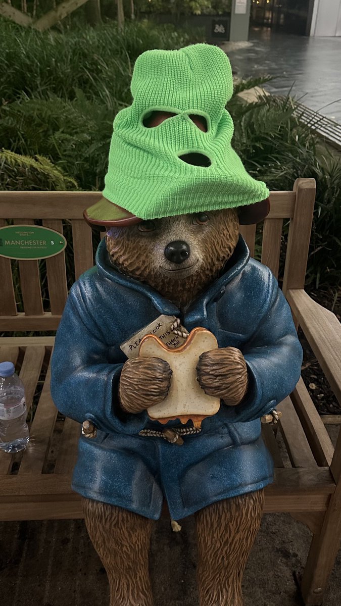 glaurstonbury tweet media
