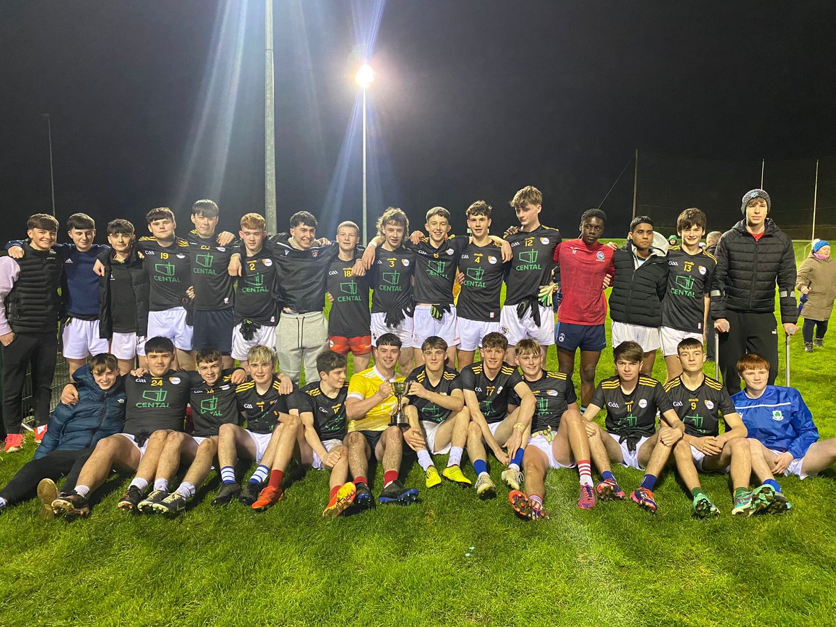 CarlowGAACoach's tweet photo. Full Time and Carlow Davin are champions.

Commiserations to a brilliant @PalatineGAA time who have been the standard setters all year.

Alan Fitzgerald of @MichaelDavitts MOTM with 2-6.

@Carlow_GAA https://t.co/NVRiNASTPL