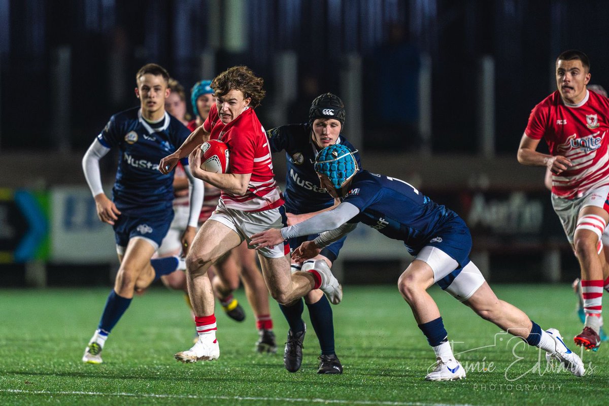 We progress into the final after a 20-5 win over Islwyn.

Huge credit to our boys who showed great character after arriving at 7pm tonight 🫡 🔴🔴🔴

📸 <a href="/JamiePhotos_/">Jamie Edwards Photography</a>