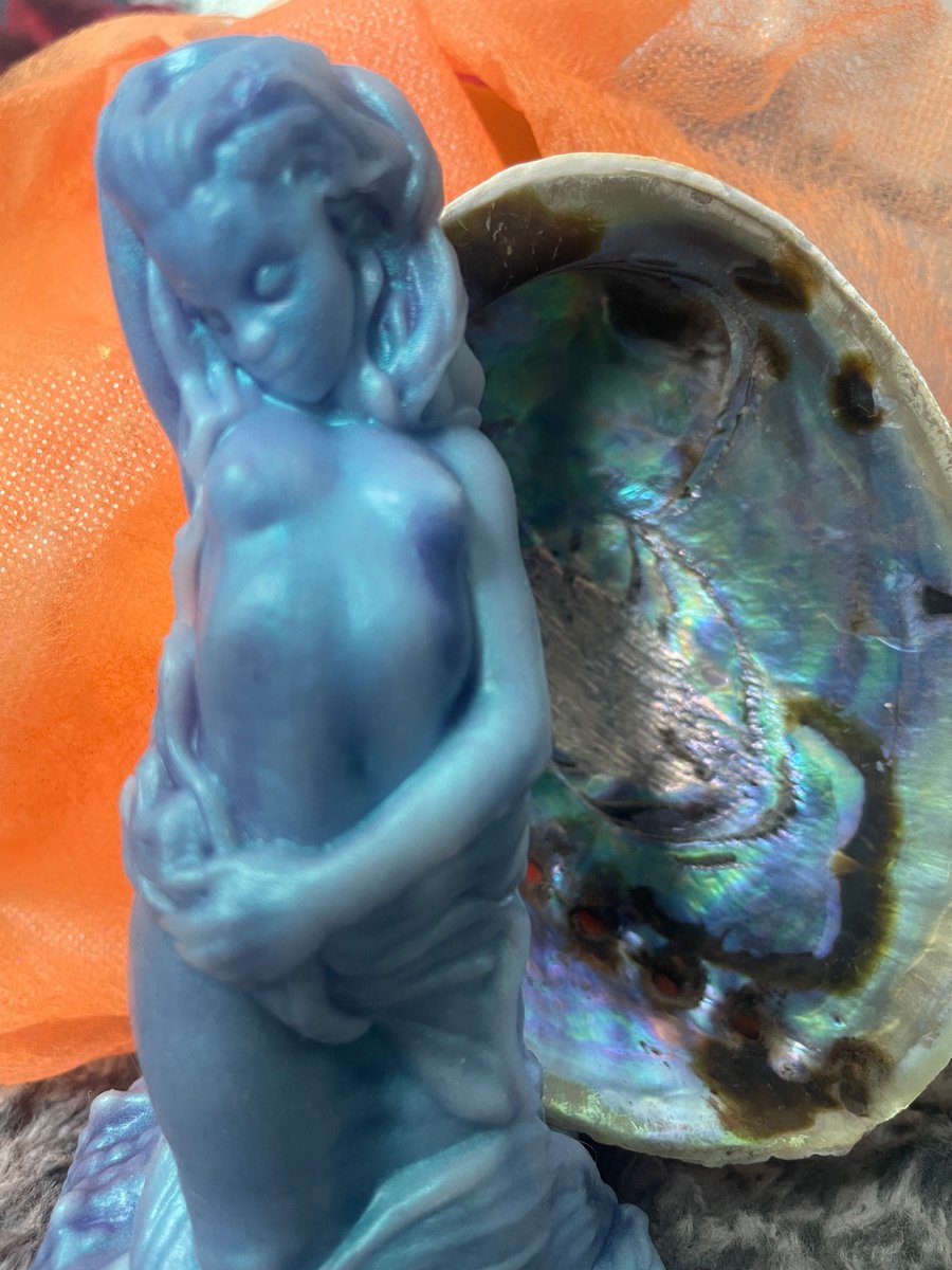 Lust Arts tweet media