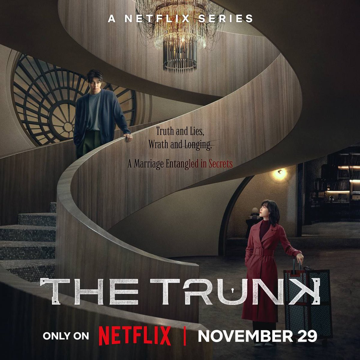 Dramaland Brasil (@dramalandbr) on Twitter photo 🆕 | ELES CHEGARAM!
#TheTrunk, com #GongYoo e #SeoHyunJin, já está na <a href="/NetflixBrasil/">netflixbrasil</a>, com dublagem em português disponível.
Na história, um músico solitário e uma mulher que trabalha como esposa por contrato se encontram envolvidos em um mistério envolvendo uma mala. 🆕 | ELES CHEGARAM!
#TheTrunk, com #GongYoo e #SeoHyunJin, já está na <a href="/NetflixBrasil/">netflixbrasil</a>, com dublagem em português disponível.
Na história, um músico solitário e uma mulher que trabalha como esposa por contrato se encontram envolvidos em um mistério envolvendo uma mala.
