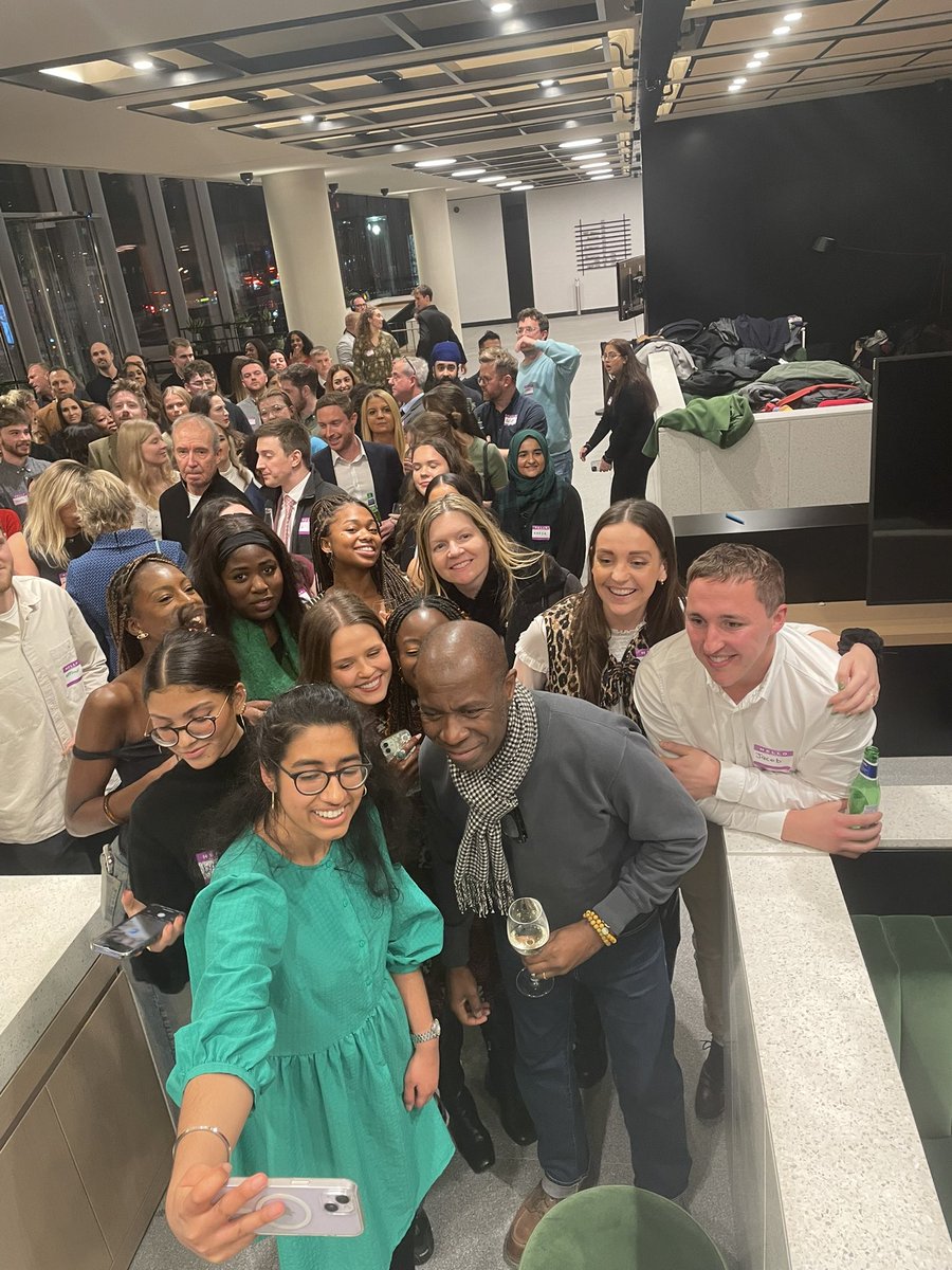 John Schofield Trust tweet media