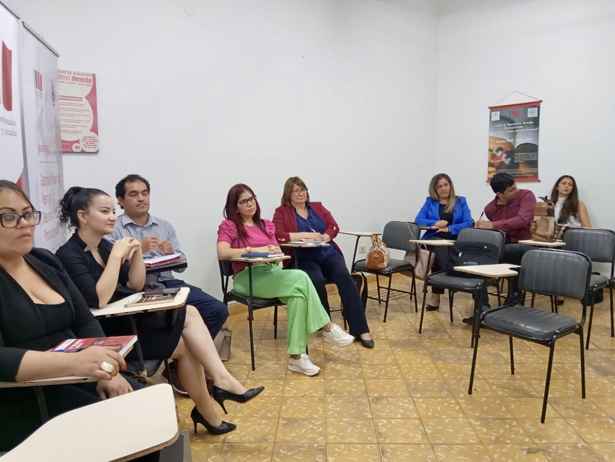 INECIPPY's tweet photo. 🎓✨ Cierre de un año de aprendizaje y compromiso ✨🎓

Finalizan las actividades académicas de la Décima Promoción de la Maestría en Garantismo Penal y Derecho Procesal de la @UNP_Pilar  e @INECIPPY https://t.co/cXooPuj74j