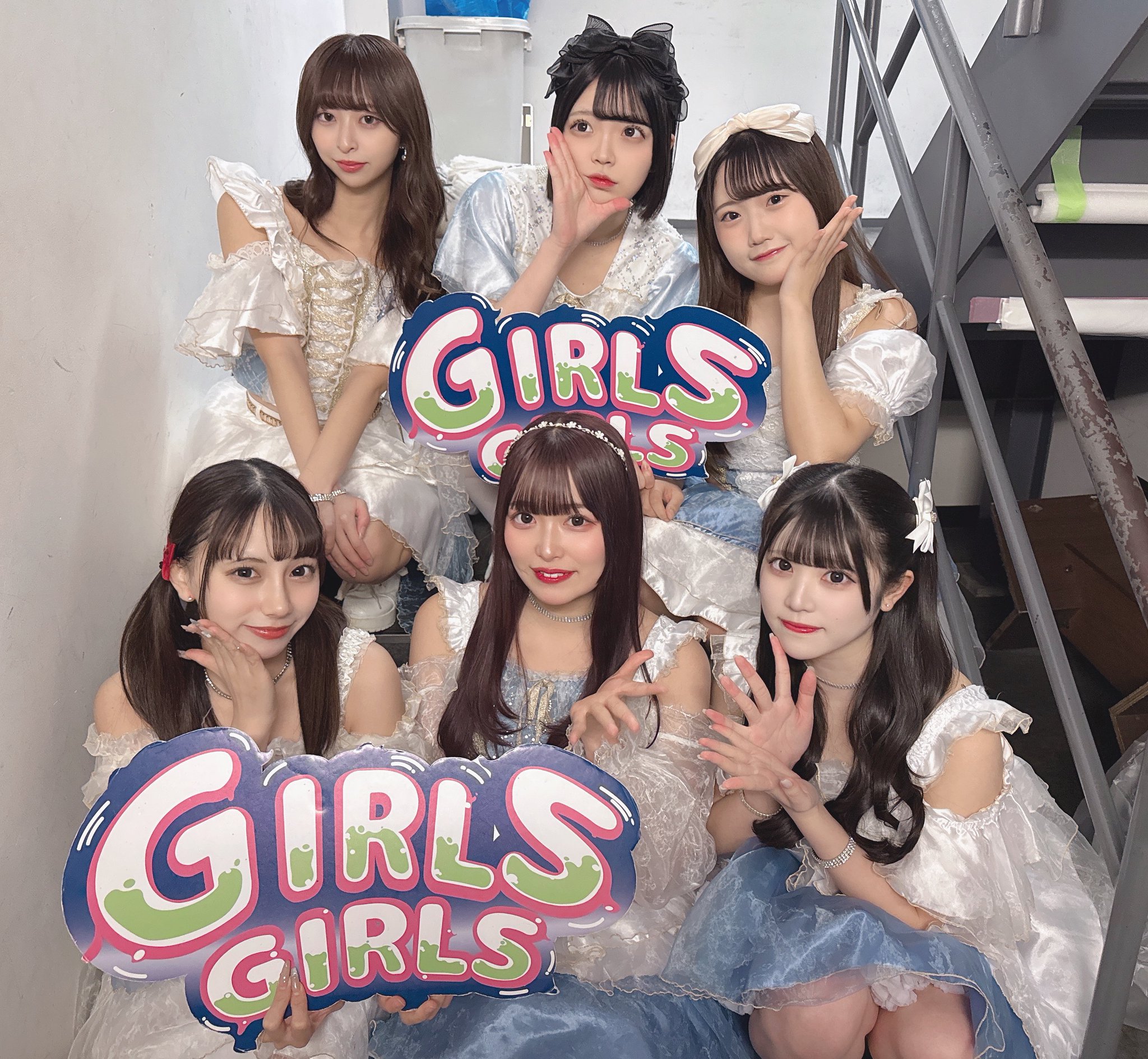 「シャッター&ラヴ Girls are dancin’ on in Tokyo」 シャッター&ラヴ Girls are dancin' on in Tokyo」 シャッター