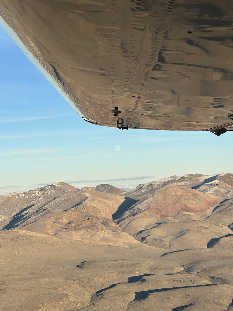 The ol emergency bathroom break.