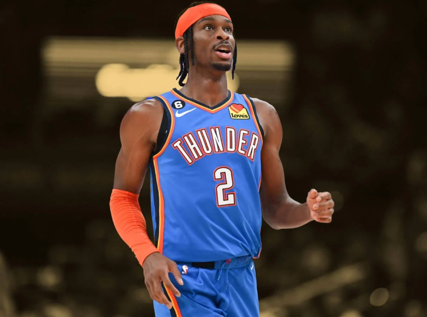 FantasyGuru.com (@fantasygurusite) on Twitter photo Elite Mafia – <a href="/S13NGH/">Surge Singh</a> provides today's #NBA #DFS analysis for the 7️⃣-game Main Slate on #FanDuel & #DraftKings | Game Lines - Notable Injury News - Top Plays per Position - GPP/Value Options - Core Four 🔥
➡️fantasyguru.com/nba-dfs-breakd… #ThunderUp Elite Mafia – <a href="/S13NGH/">Surge Singh</a> provides today's #NBA #DFS analysis for the 7️⃣-game Main Slate on #FanDuel & #DraftKings | Game Lines - Notable Injury News - Top Plays per Position - GPP/Value Options - Core Four 🔥
➡️fantasyguru.com/nba-dfs-breakd… #ThunderUp