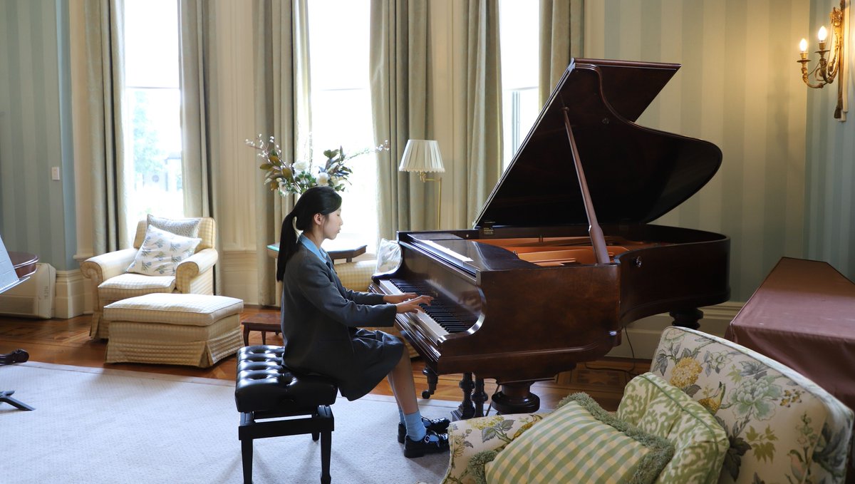 St Catherine's School tweet media