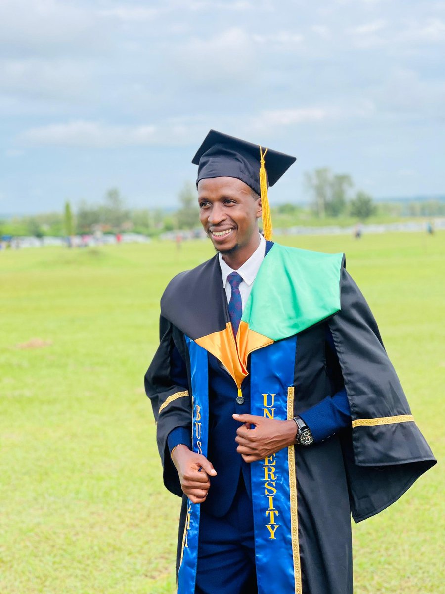 agabaderric's tweet photo. I graduated with a National Certificate in Agriculture 2016 CGPA 4.57 @UBTEBOfficial
I graduated with a Diploma in Crop Production and Management 2019 (CGPA 4.56) @BusitemaUni
Today, 2024 I graduate with a Bachelors Degree of Science in Agriculture-CGPA 4.41 ��⁦⁦@BusitemaUni⁩ https://t.co/3pmjixfr2A